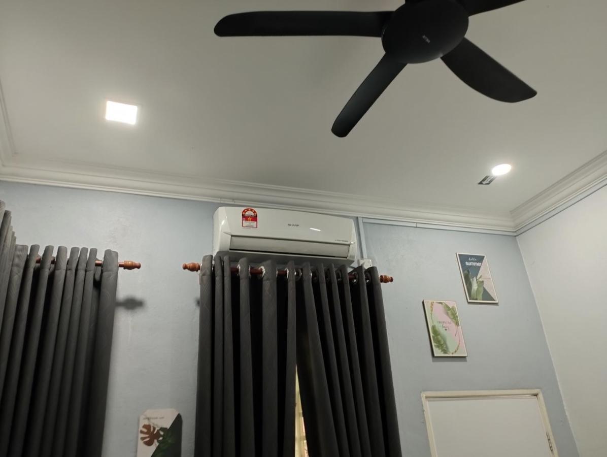 Inap Idaman 3 Near Hospital Usm Kubang Kerian Hotel Кота Бару Екстериор снимка
